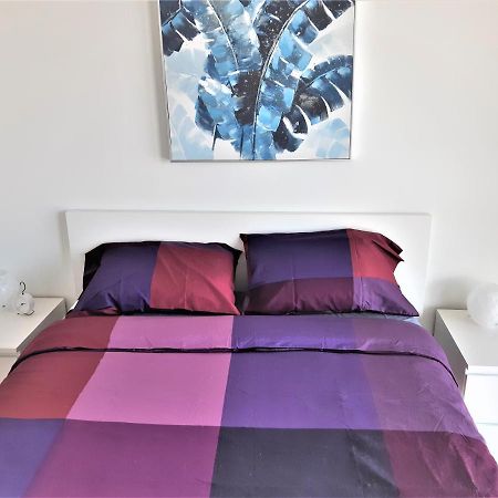 Luxury Skyline Condo In Downtown Free 24/7 Parking Уинипег Екстериор снимка