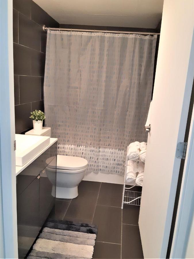 Luxury Skyline Condo In Downtown Free 24/7 Parking Уинипег Екстериор снимка